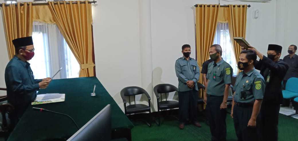 Pelantikan Najir dan Ade Buhari